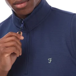 Farah Clint Midlayer Gilet in Blue