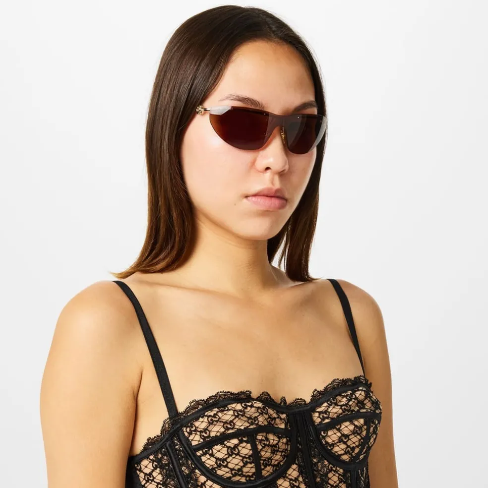 Gucci S Gg1700s in Gold