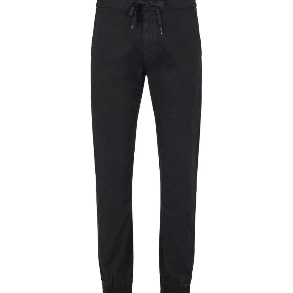 Hugo Davidon224d 10225025 01 in Black