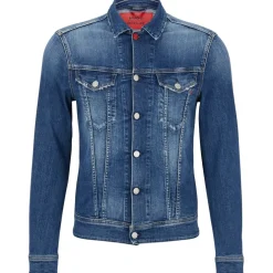 Hugo Groverj in Black