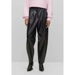 Hugo Hesizila 1 10243664 01 in Black