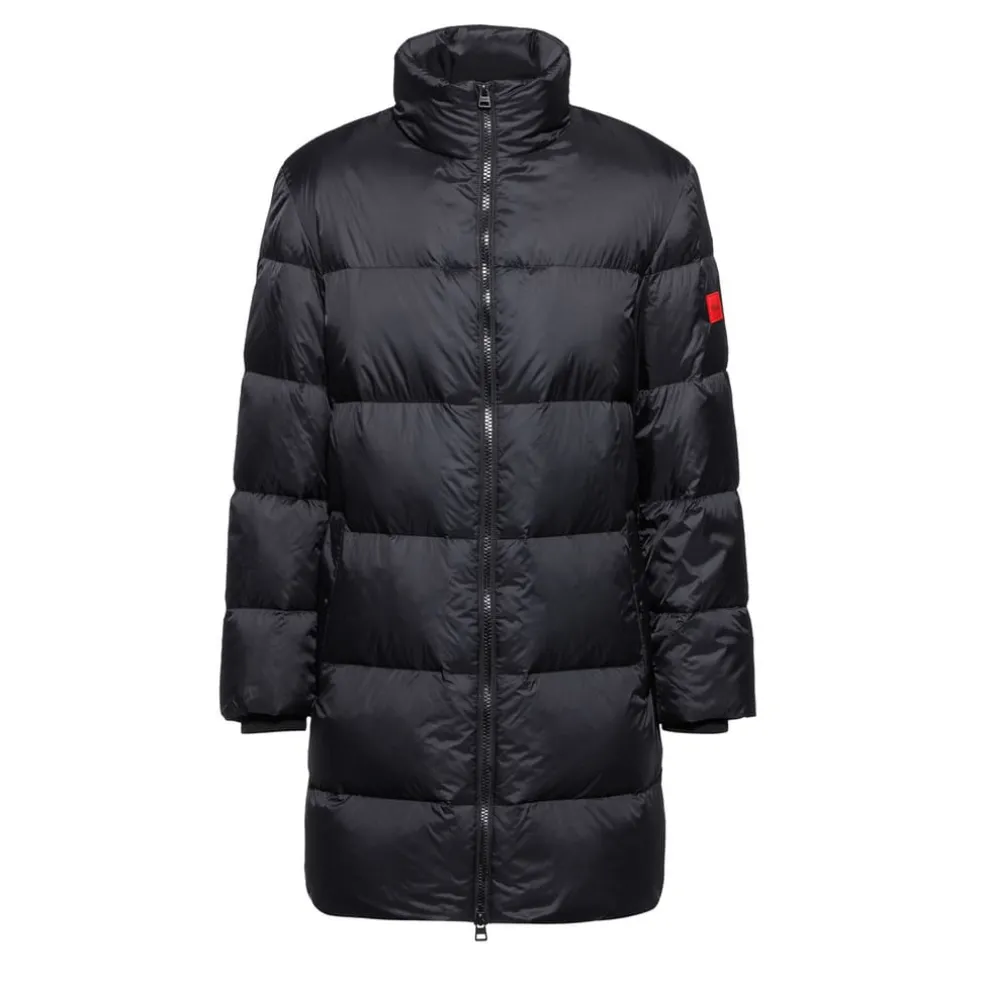Hugo Magnus Coat in Black