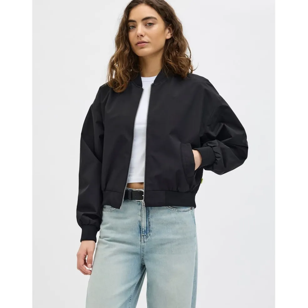 JJXX Ella Bomber Jacket in Black
