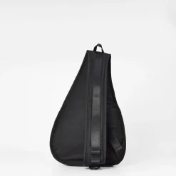 Kangol 1 Strap Sling Bag in Black