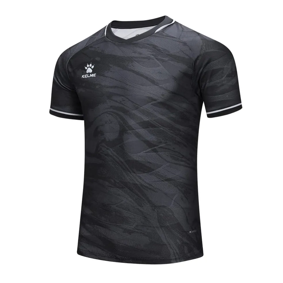 Kelme Ss Ftbll T in Black