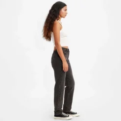 Levis 501 81 Jeans in Black