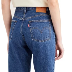Levis 501 Crop Jeans in Denim