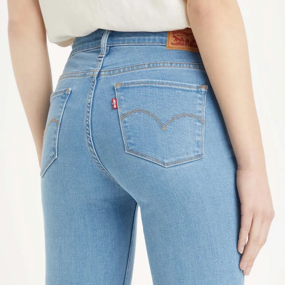 Levis 712 Slim Snatched Jeans in Denim