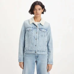 Levis Original Sherpa Trucker Jacket in Light Blue