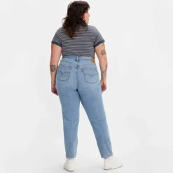 Levis Plus 80s Mom Jeans in Denim