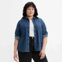 Levis Plus Teodora Western Shirt in Denim