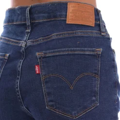 Levis Shaping Skinny Jeans in Denim