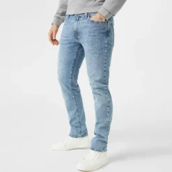 Levis Slim Fit Jeans in Blue