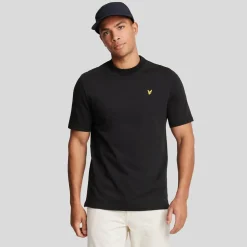 Lyle And Scott Football For All Graphic T-Shirt in Black