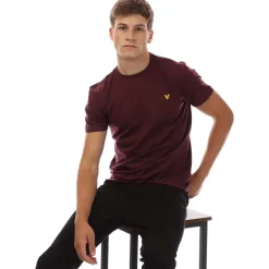 Lyle And Scott Martin T-Shirt in Burgundy