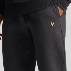 Lyle And Scott Racked Joggers in Black