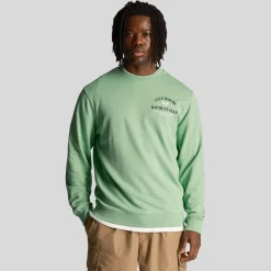 Lyle And Scott Racquet Club Graphic Sweatshirt in Green