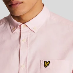 Lyle And Scott Regular Fit Light Weight Oxford Shirt in Pink