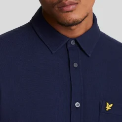 Lyle And Scott Short Sleeve Basket Weave Shirt in Navy