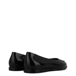 Melissa x Marc Jacobs Mmj Logo Ballet Pumps in Black