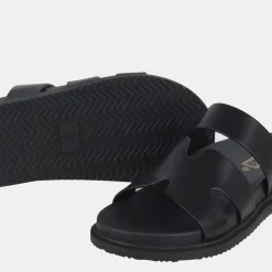 Miso Hermes in Black