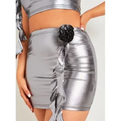 Missy Empire Corsage Metallic Mini Skirt in Silver