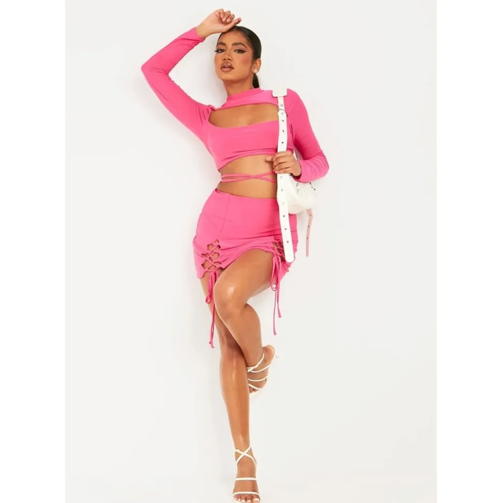 Missy Empire Lace Mini Skirt in Pink