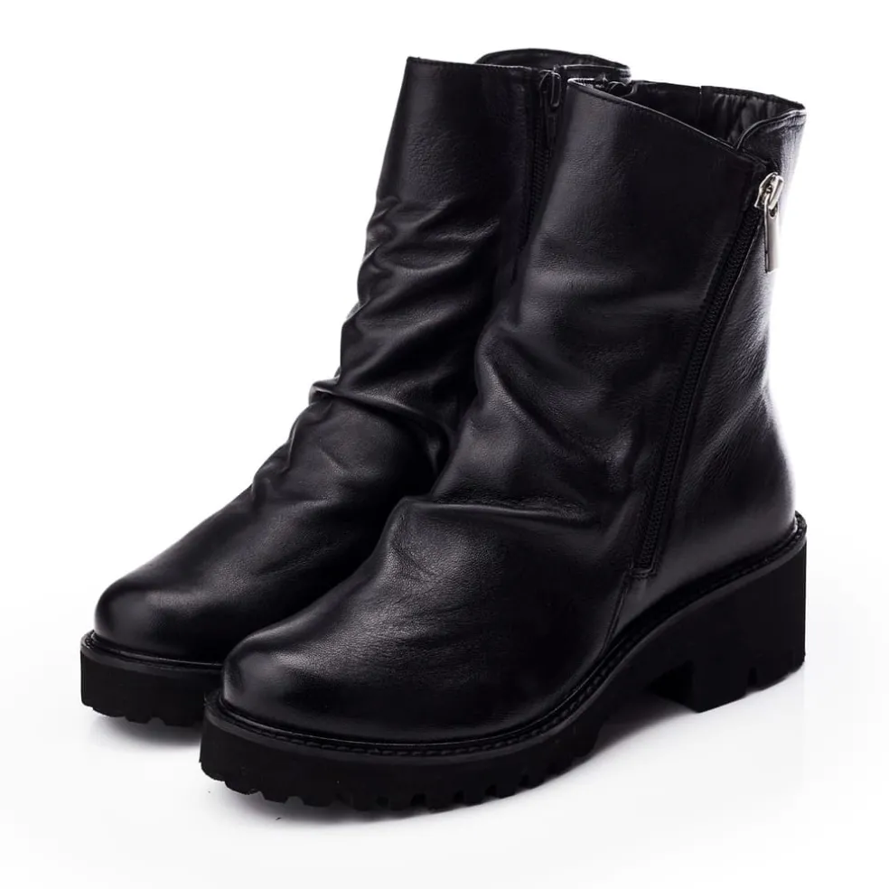 Moda in Pelle Calandra Boots in Black