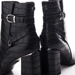 Moda in Pelle Kamina Boots in Black