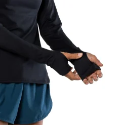 Nathan Tempo Quarter Zip in Black