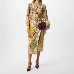 Never Fully Dressed Miley Long Sleeve Shirt in Cream