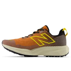 New Balance Balance Fuelcell Venym Trail Running Shoes in Orange