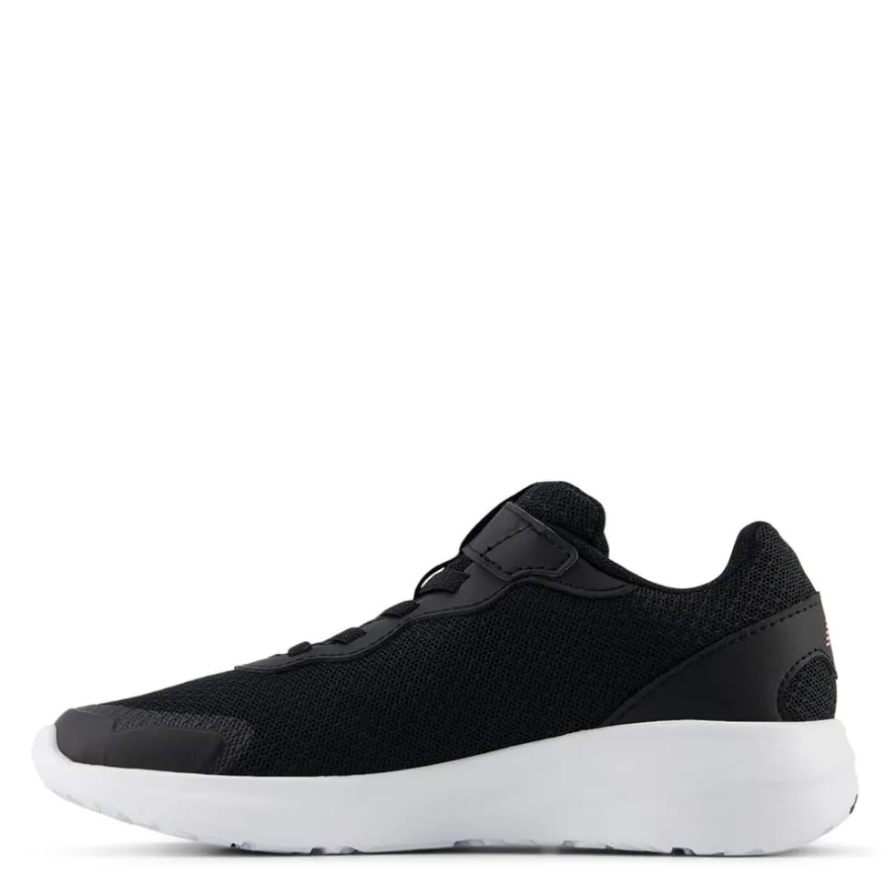 New Balance Pt578v1 Low Top Runners in Black