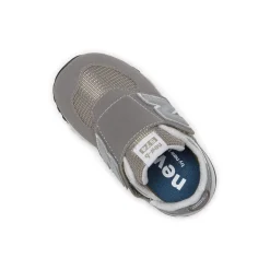 New Balance Wide Low Top Sneakers in Grey