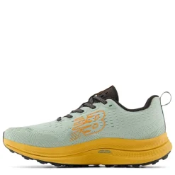 New Balance Womens Balance Wttrxv1 B 06 Trail Running Shoes in Green