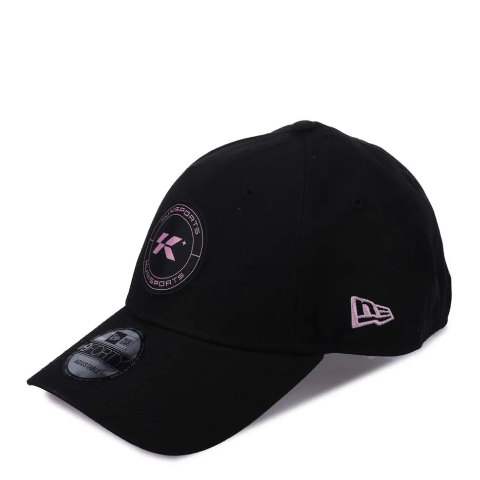 New Era Core 9FORTY Cap in Black