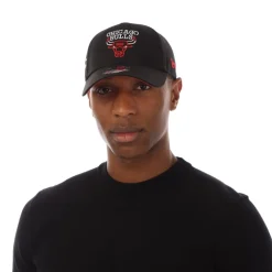 New Era Nba Beanie in Black