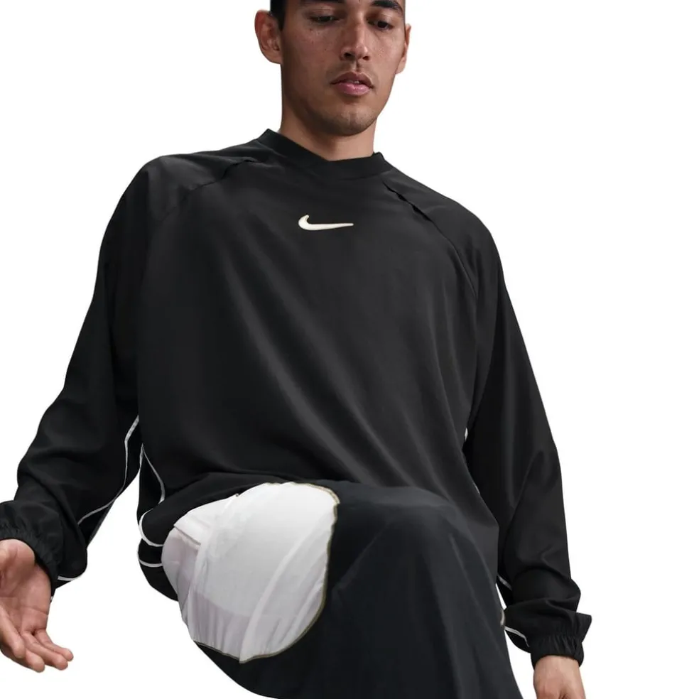 Nike Acad+ Shell Sn52 in Black