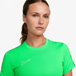 Nike Acd23 Top in Green
