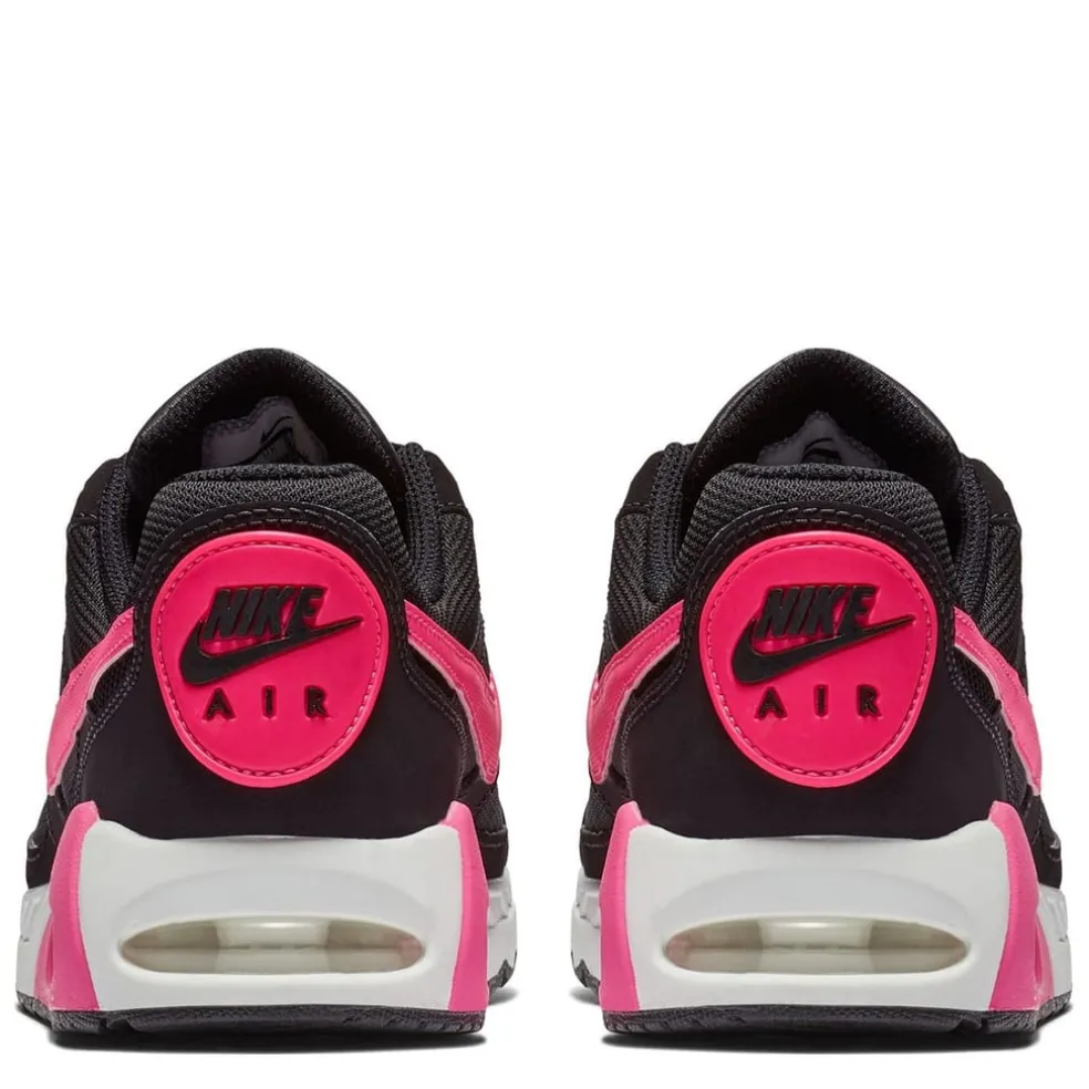 Nike Air Max Ivo Girls Trainers in Black