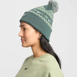 Nike Beanie in Green