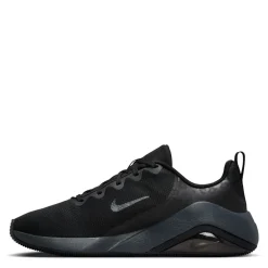 Nike Bella 7 Trainers in Black