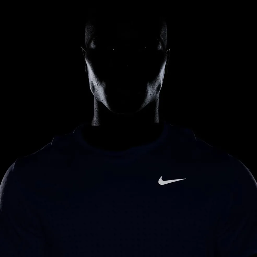 Nike Breathe Miler in Blue