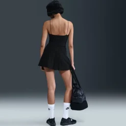 Nike Chill Skort in Black