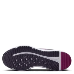 Nike Cosmic Low Top Sneakers in Purple