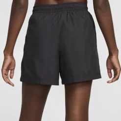 Nike Ess Woven Shorts in Black