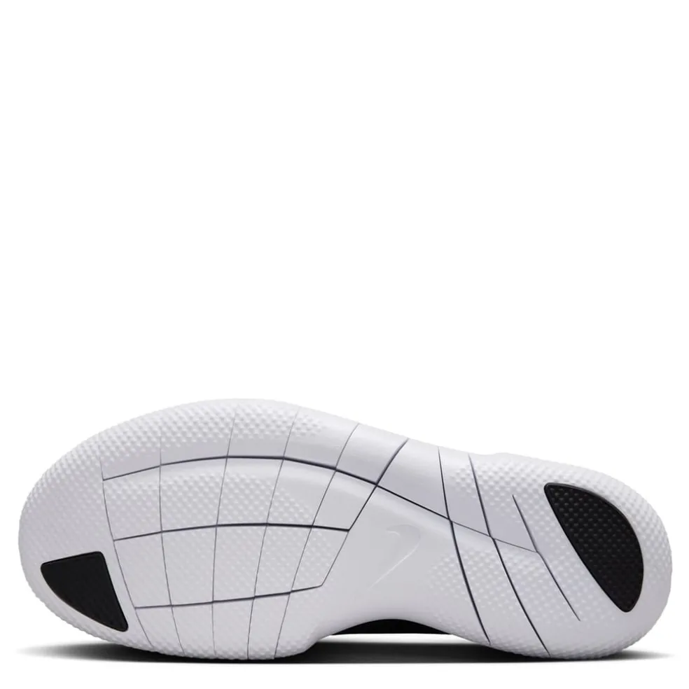 Nike Free 25 Low Top Sneakers in Black