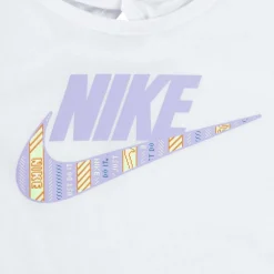 Nike Girls Icon Boxy T-Shirt in White