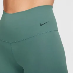 Nike Hr 8in Shorts in Multi