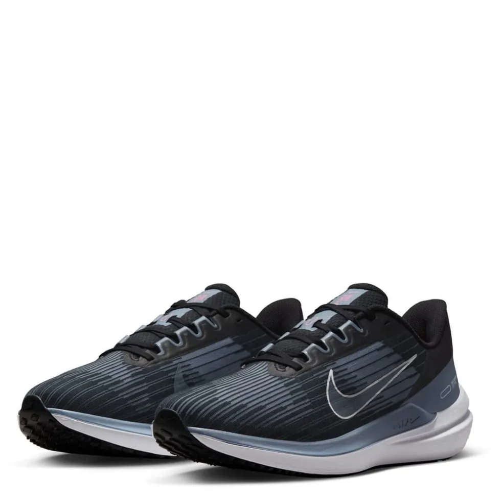 Nike M Air Winflo 9 in Black